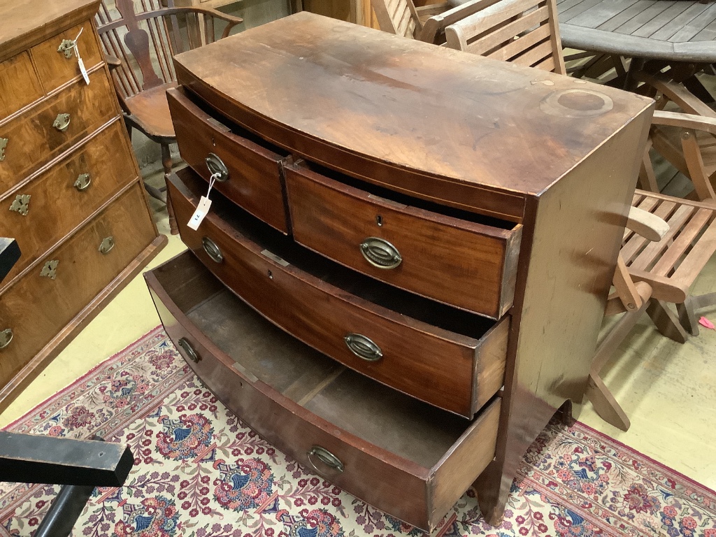 A Regency mahogany bow-fronted chest of drawers